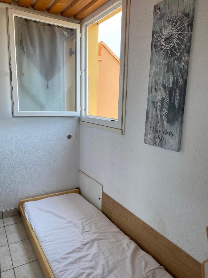 Joli Mezzanine Avec Parking La Roquille Agde