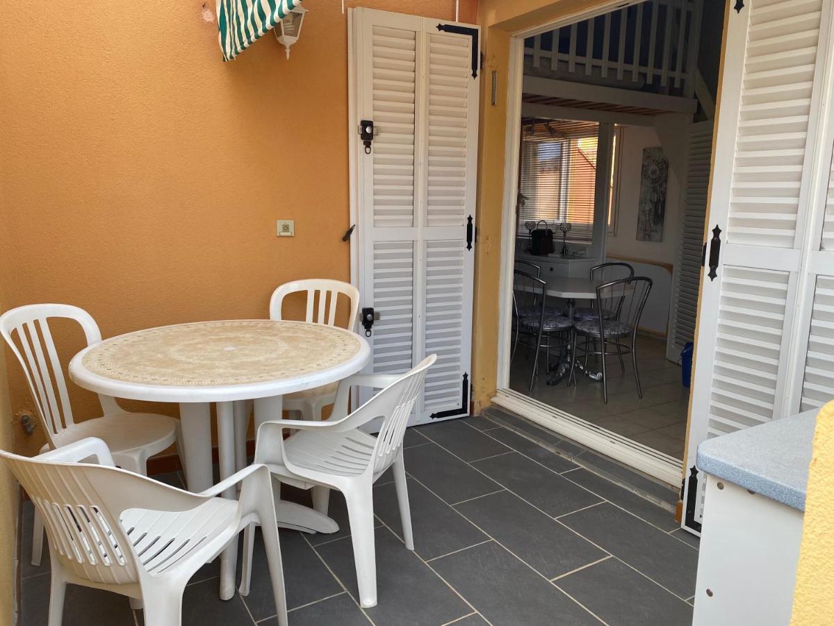 Joli Mezzanine Avec Parking La Roquille Agde