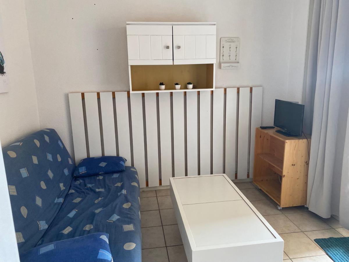 Joli Mezzanine Avec Parking La Roquille * Agde